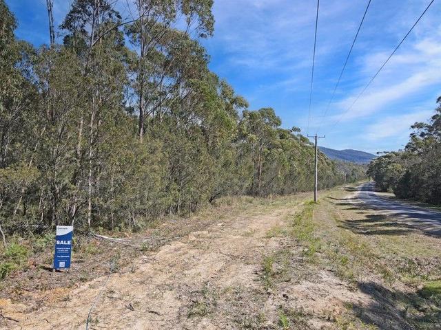2 Barnard Drive, TAS 7215