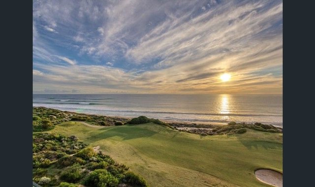 40/100 Country Club Dr, WA 6211