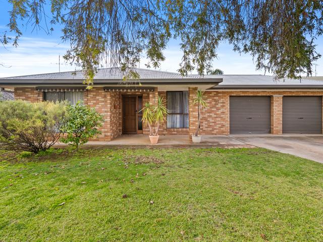 18 Burke Street, NSW 2713