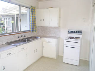 Flat Kitchen