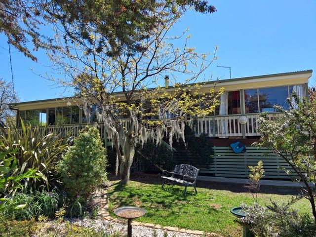 4 Laird Street, NSW 2372