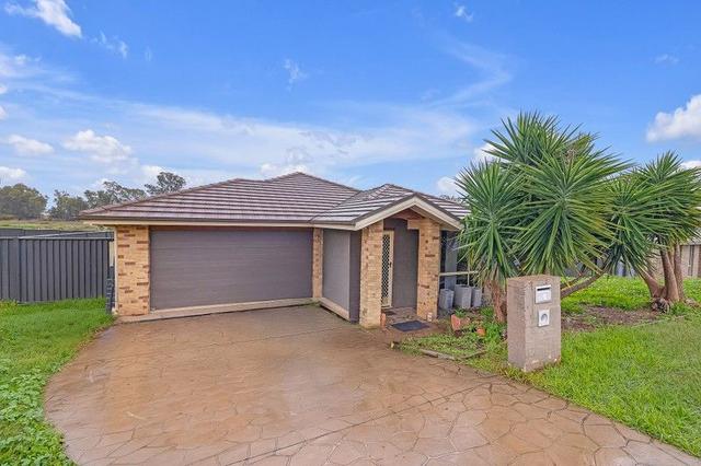 7 Regal Park Drive, NSW 2340