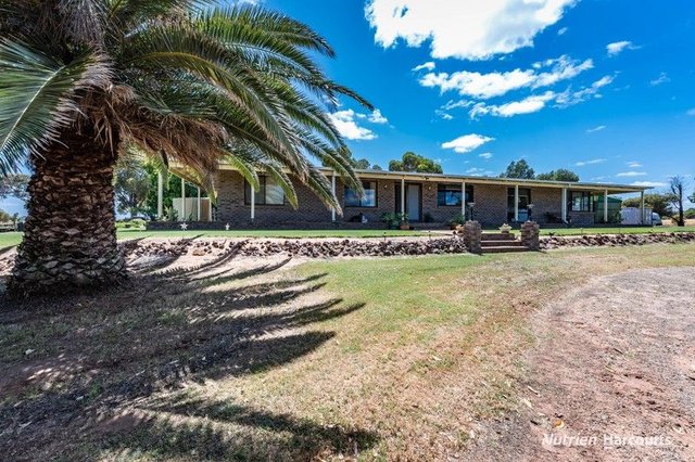 1737 Chapman Valley Road, WA 6532