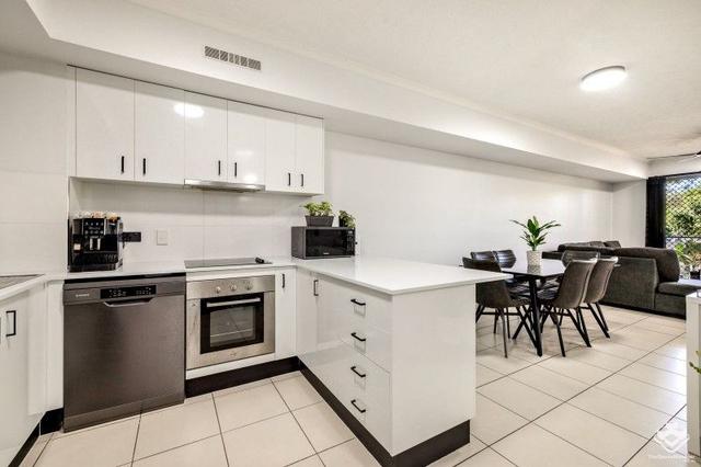 ID:21157544/521 Varley Street, QLD 4878