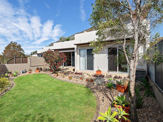 1/67 Warrangarree Drive, NSW 2233