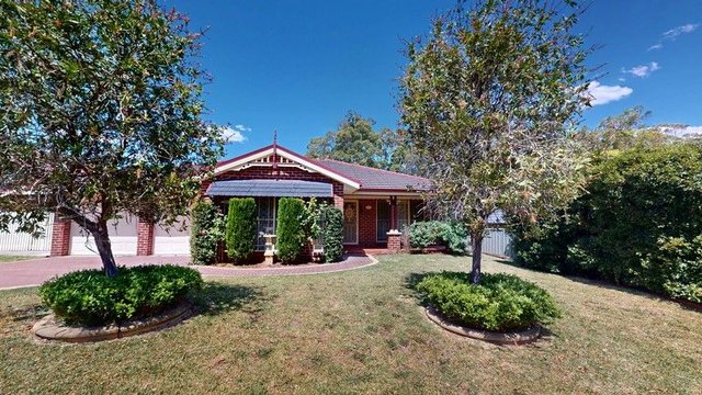 35 Leinster Circuit, NSW 2323