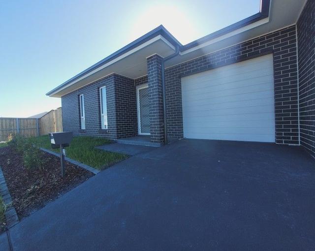 2 Glasspond Street, NSW 2322