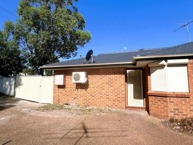 1/337 Hamilton Road, NSW 2165