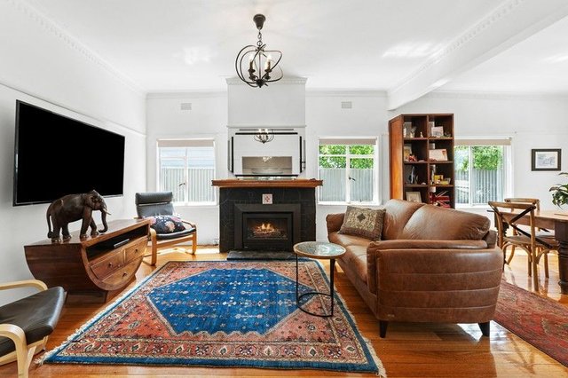 6 Edgecombe Street, VIC 3444