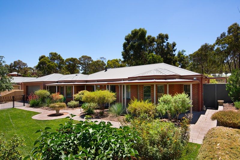 14 Bedarra Court, Maiden Gully VIC 3551 House for Sale Allhomes