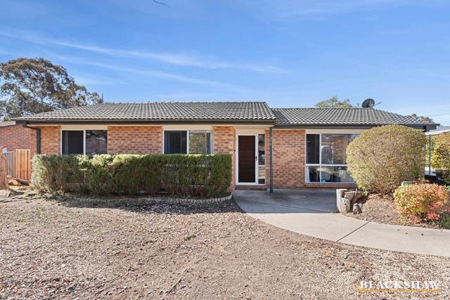 260 Heagney Crescent, ACT 2905