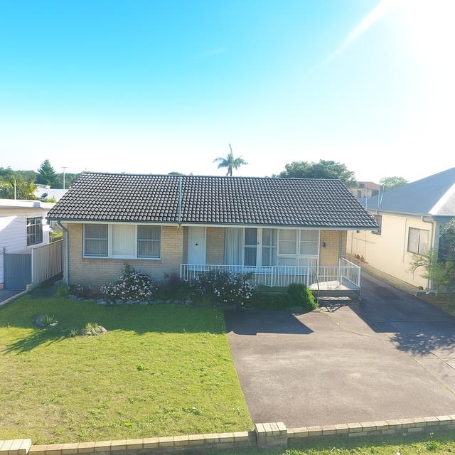 243 Beach Street, NSW 2427
