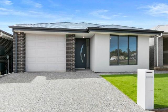 14 Greenfinch Grove, SA 5167