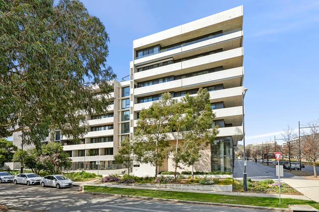 425/2 Anzac Park, ACT 2612