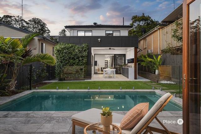 40 Dobbs Street, QLD 4121