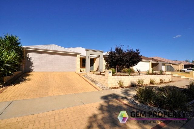 11 Hoffman Way, WA 6122