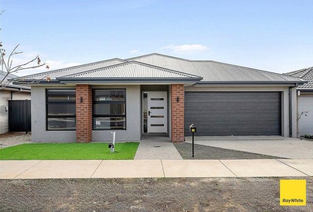 17 Sendock Parade, VIC 3551