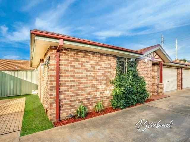 2/113 Hammers Road, NSW 2152