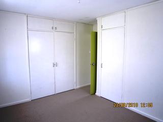 Bedroom 1 (2010-08-24)