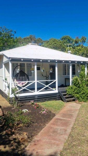 8 William Street, WA 6112