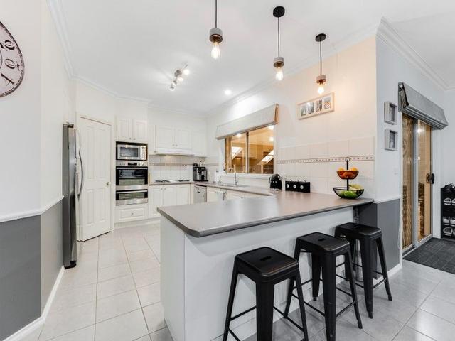 10 Galway Place, VIC 3977