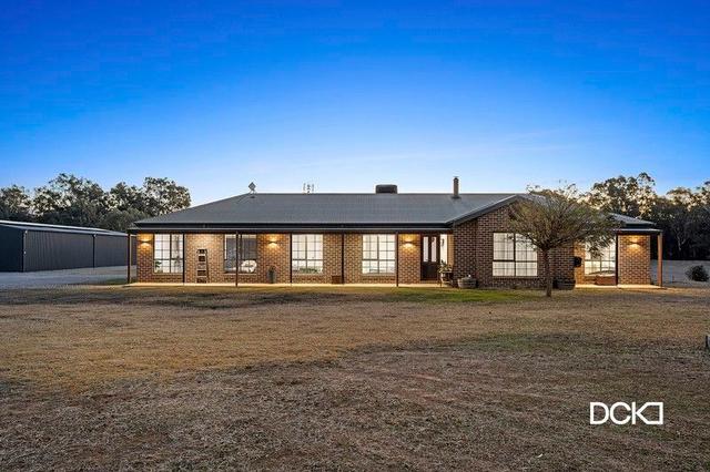 19 Eastwood  Court, VIC 3551