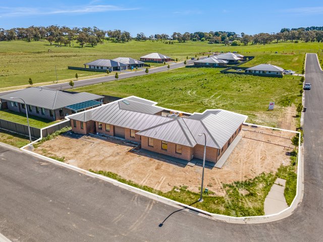 Lot 1 & 2/13 Ellis Drive, NSW 2787