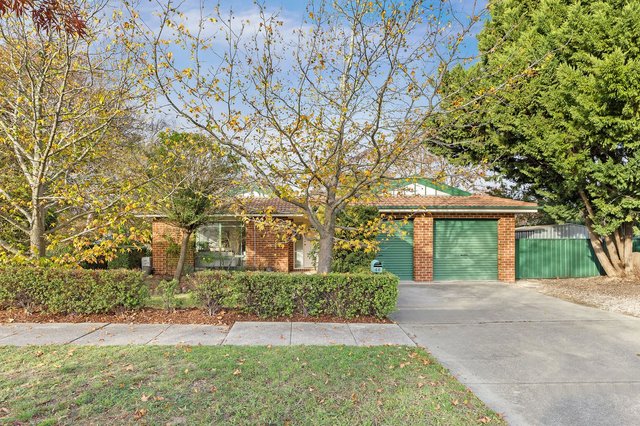 46 Unaipon Avenue, ACT 2913
