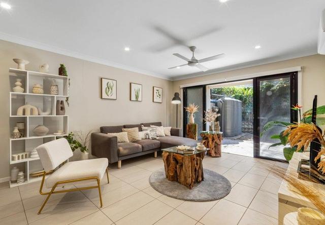 11/6 Deacon Street, QLD 4108