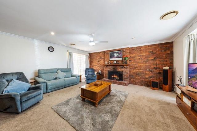 2 Chislehurst Court, VIC 3805