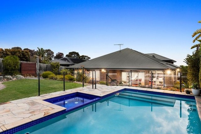 38 Melliodora Crescent, VIC 3088