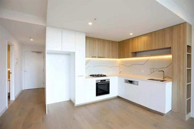 709/17 Arnold Street, VIC 3128