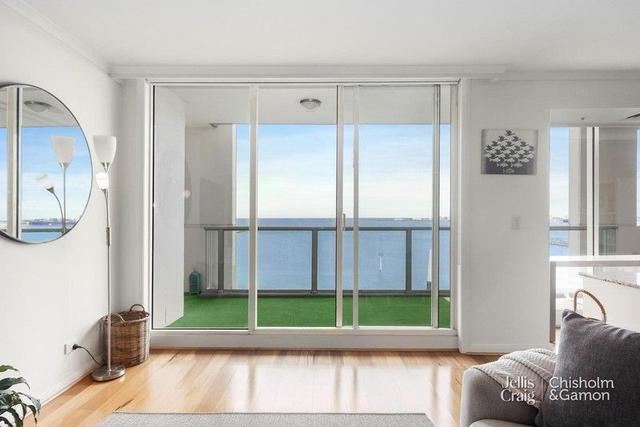806/115 Beach Street, VIC 3207