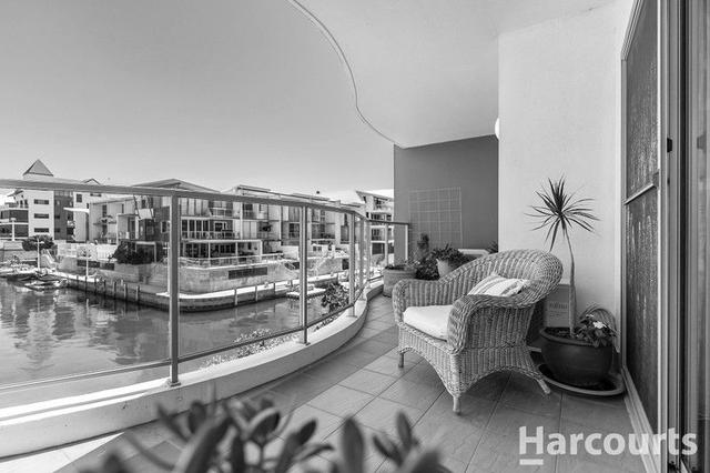 8/3 The Palladio, WA 6210