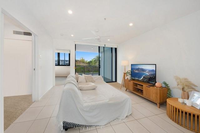 1028/123 Cavendish Road, QLD 4151