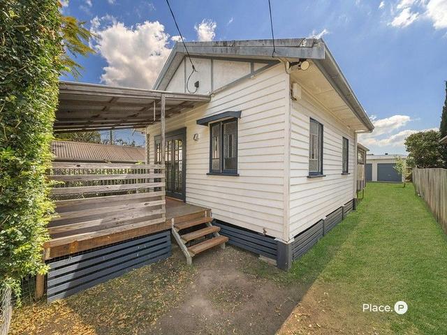 12 Bell Street, QLD 4019