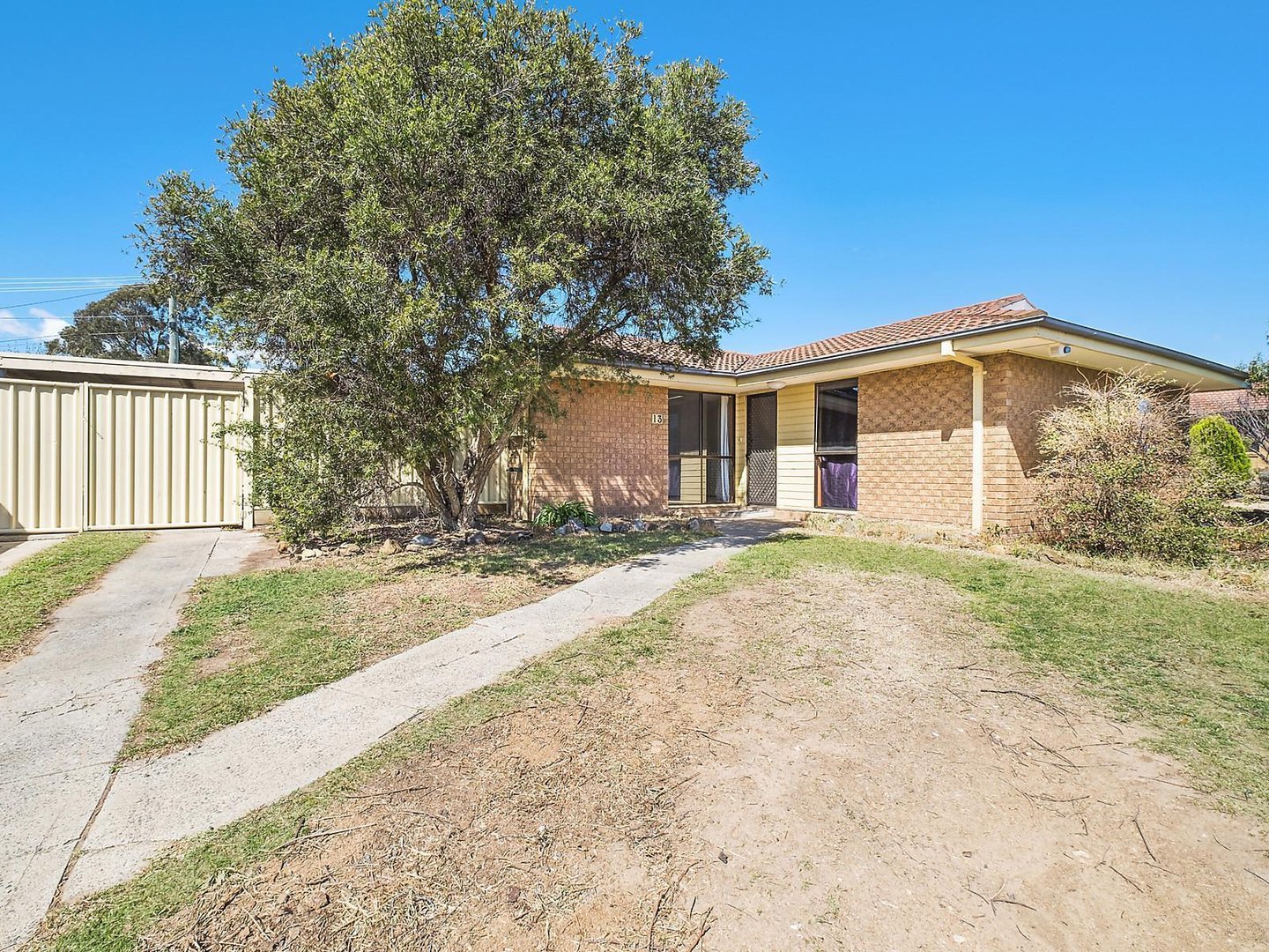 13 Singleton Crescent, Oxley ACT 2903 Allhomes