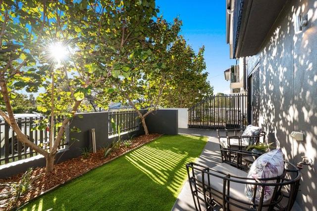 5/48 Brae  Street, QLD 4151