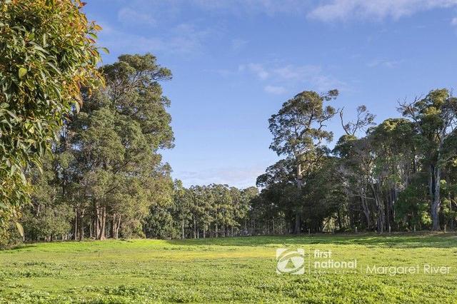 7 Dobbins Place, WA 6286