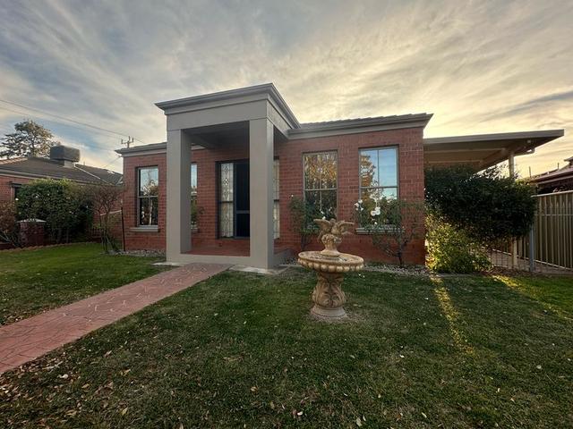 2/51 Park Road, VIC 3465