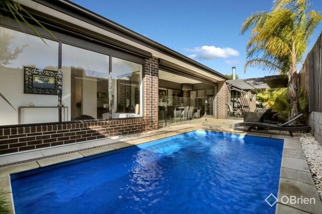 11 Hillgrove Close, VIC 3820