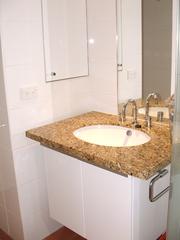 Bathroom vanity