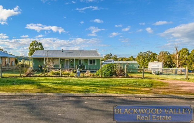 2 Kincaid Close, WA 6255