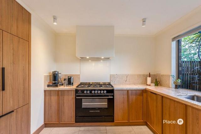 2/15 Kaloma Road, QLD 4061