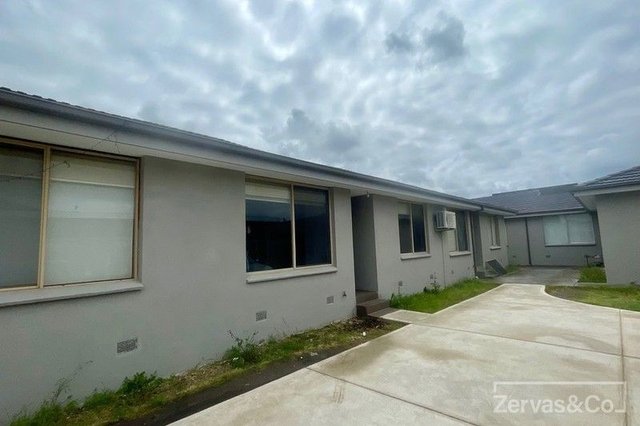 5/4 Moore  Avenue, VIC 3169