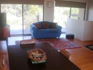 Lounge (2009-11-27)