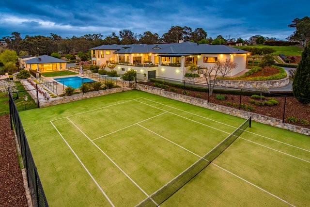 111 Goolabri Drive, NSW 2620