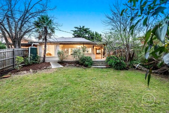 14 Sibella Court, VIC 3088