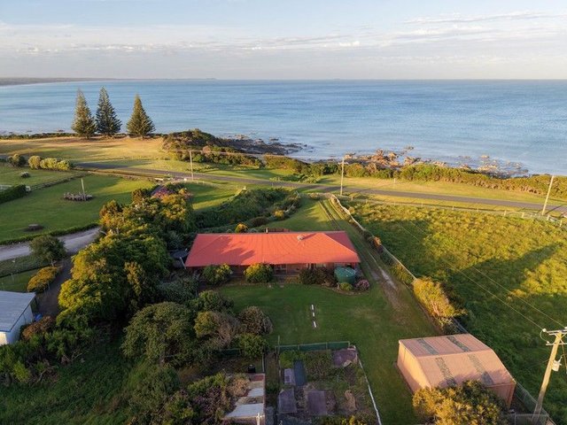 143 The Esplanade, TAS 7256