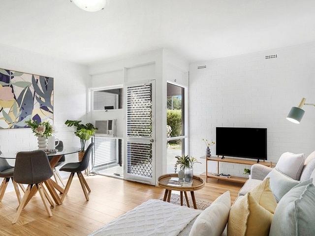 2/582 William Street, WA 6050